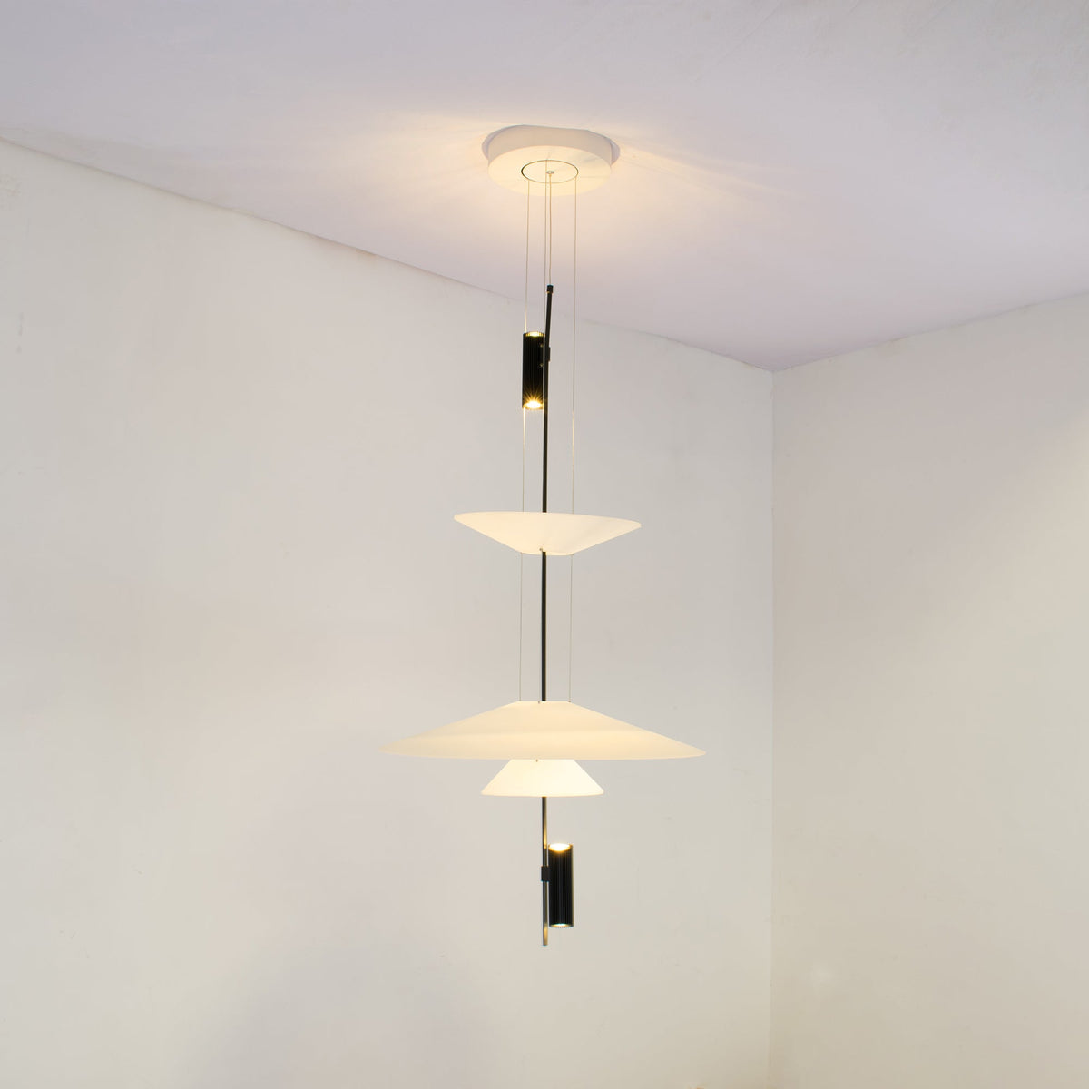 Lampa wisząca nowoczesna Lorva