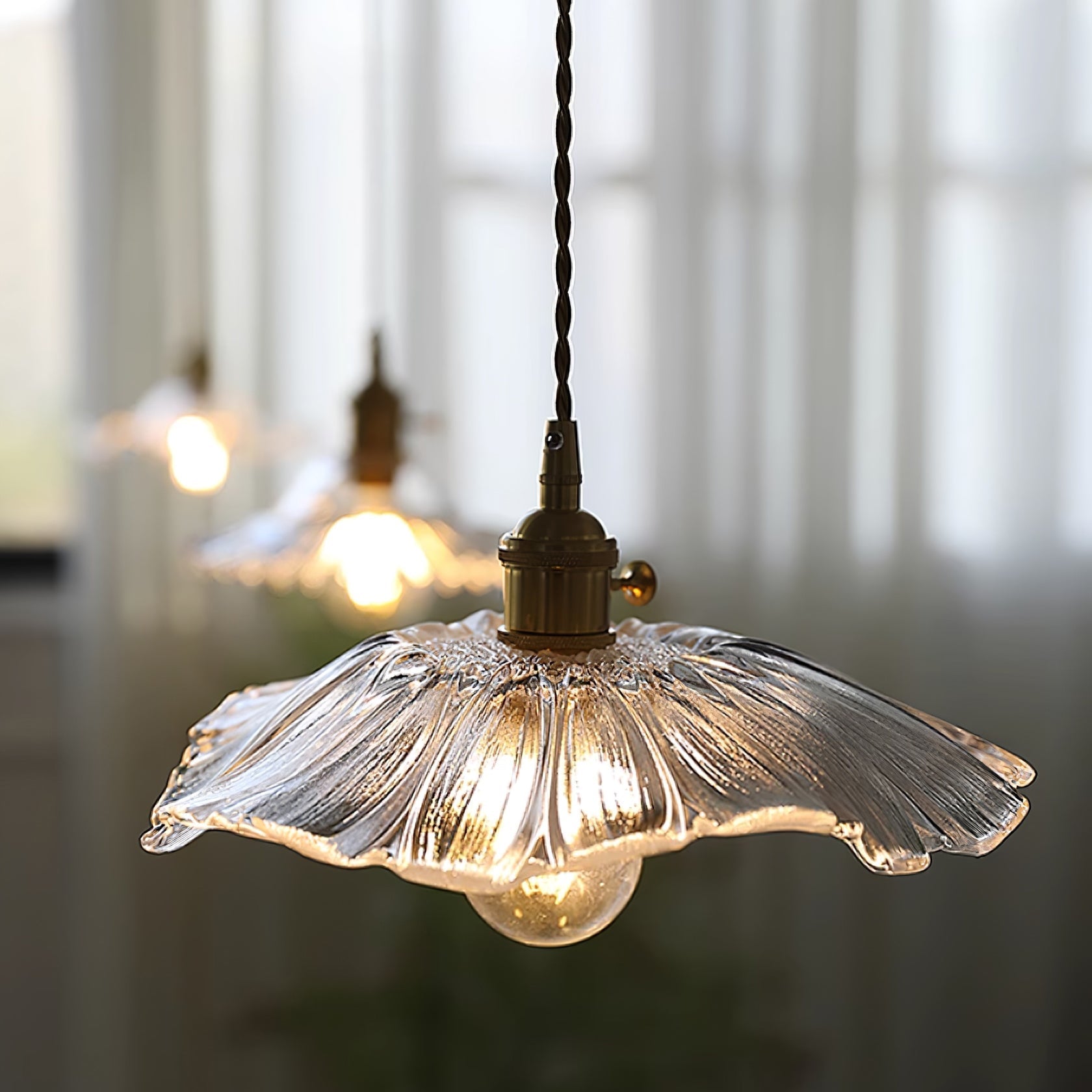 Lampa wisząca kwiatowa Noru