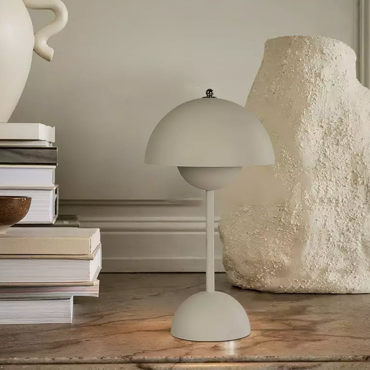Lampa stołowa przenośna Aveka