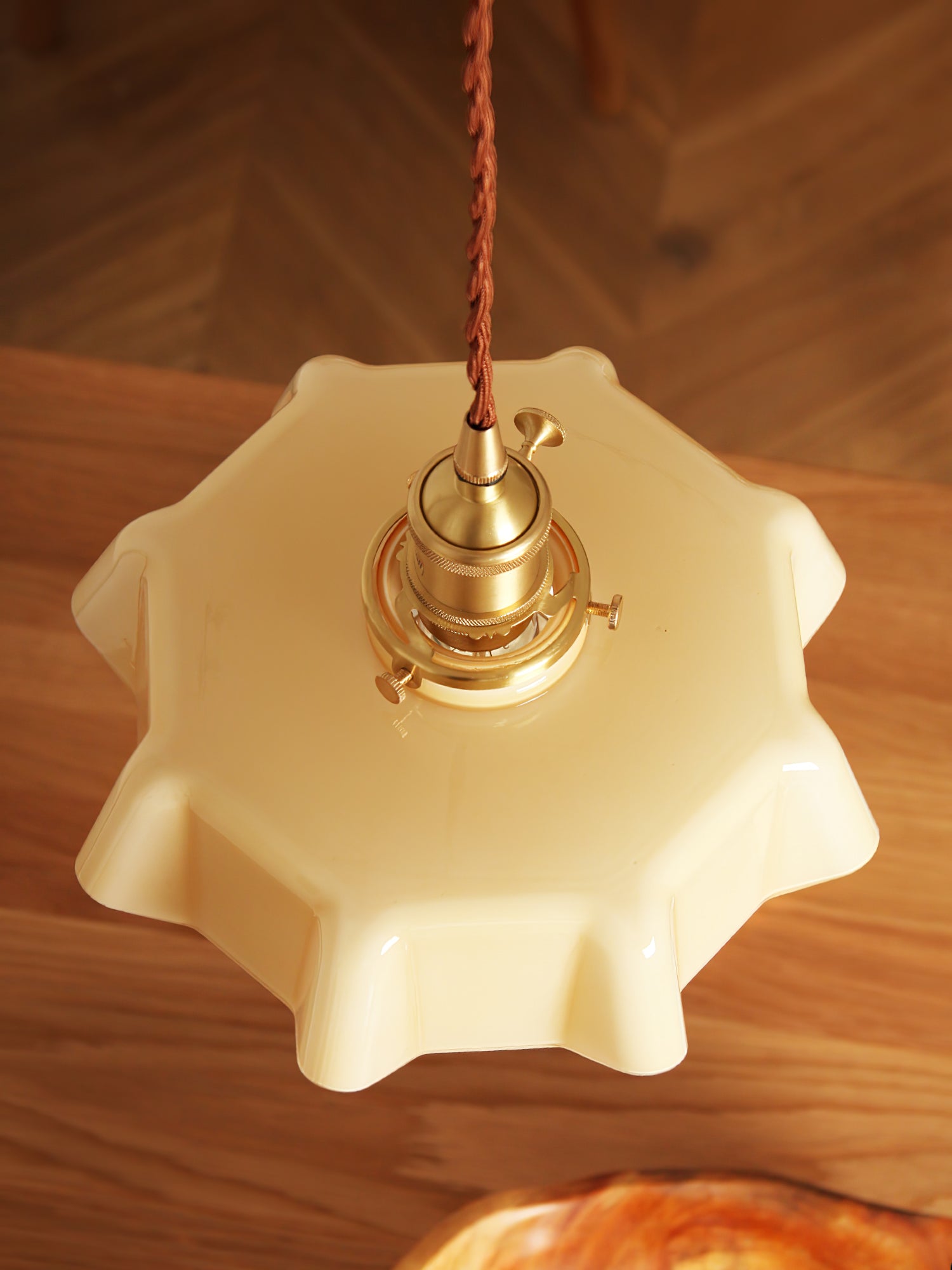 Lampa wisząca vintage Zelarik