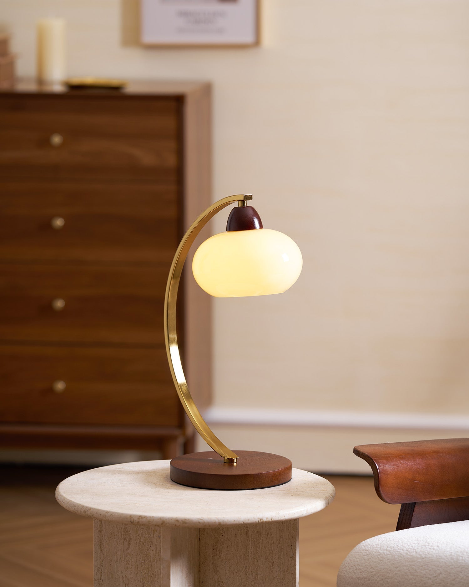 Lampa stołowa vintage Vikoren