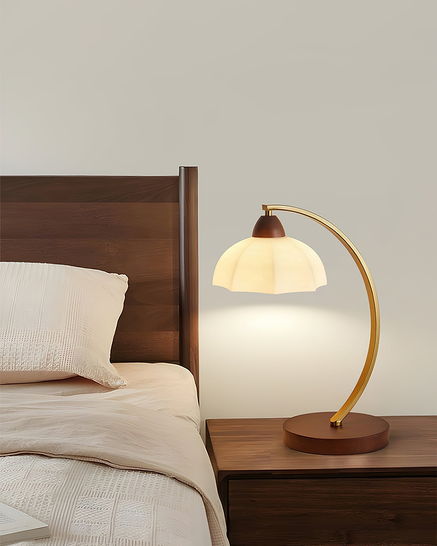 Lampa stołowa vintage Vikoren