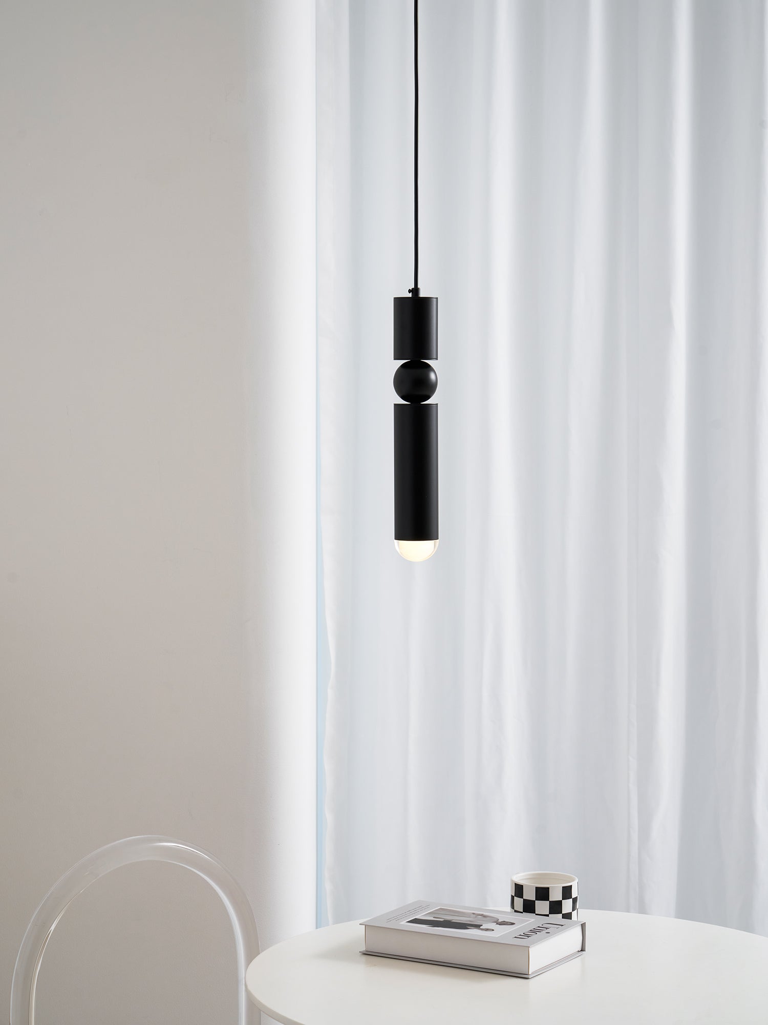 Lampa wisząca tubowa Melskaia