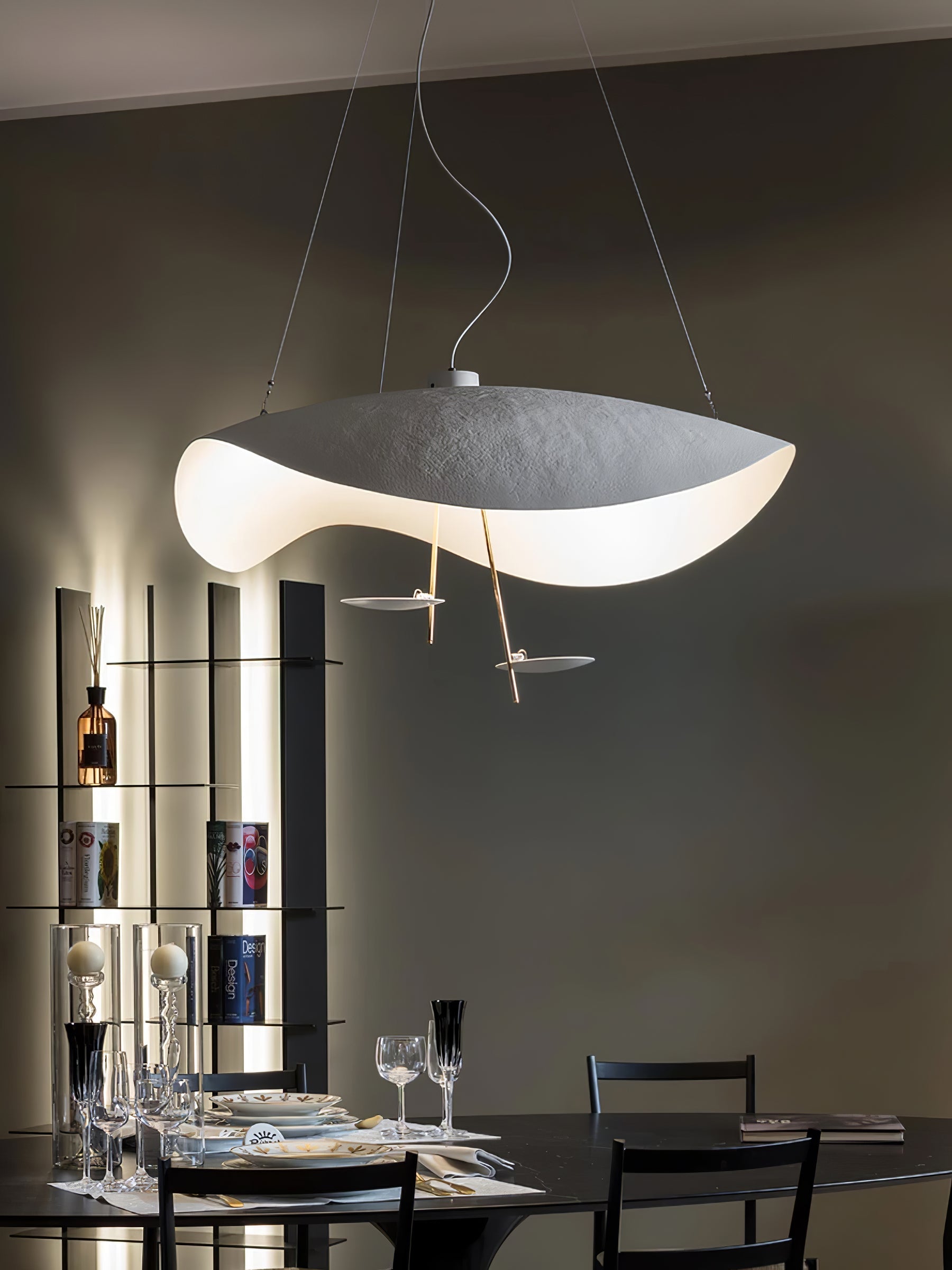 Lampa wisząca minimalistyczna Orool