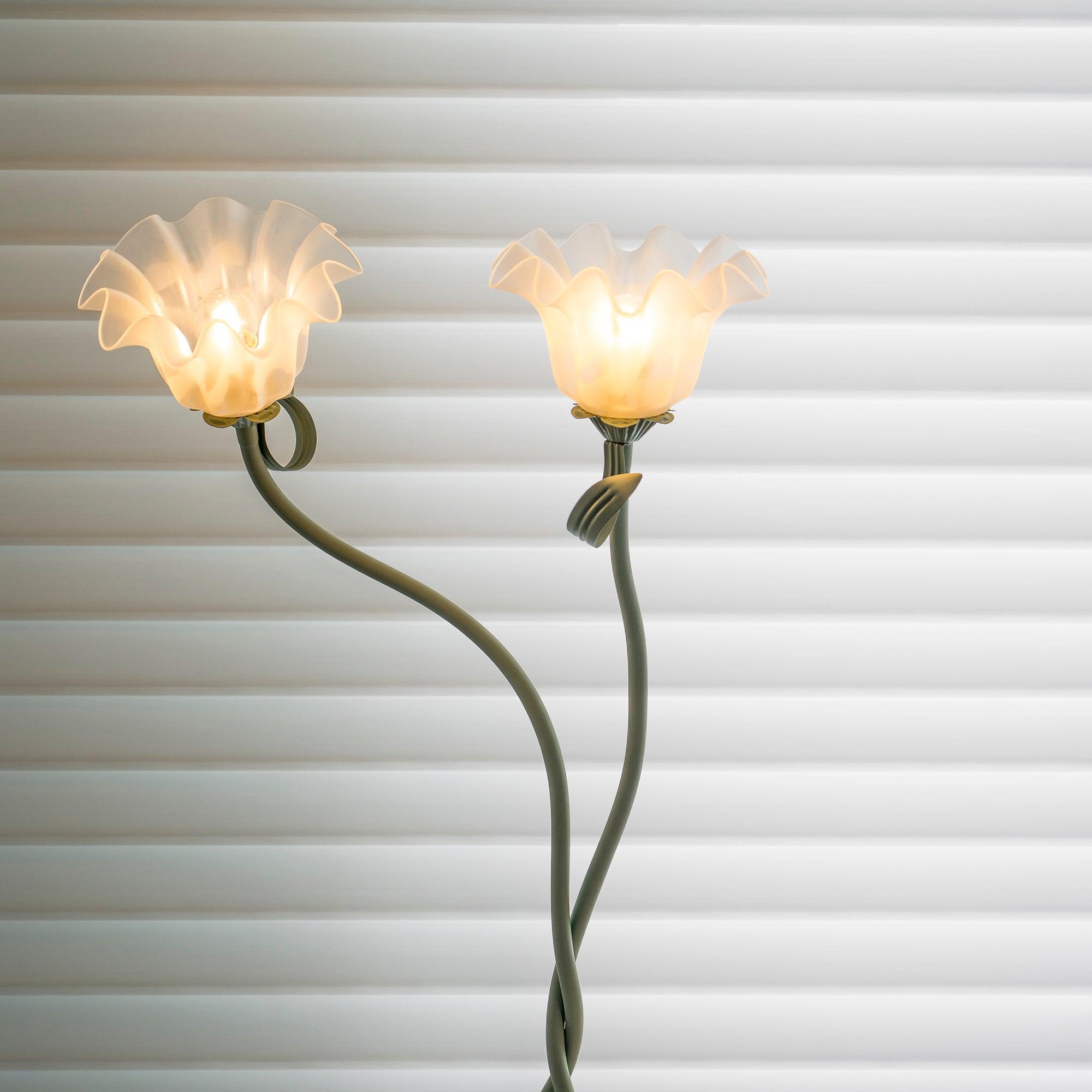Lampa podłogowa kwiatowa Solmion