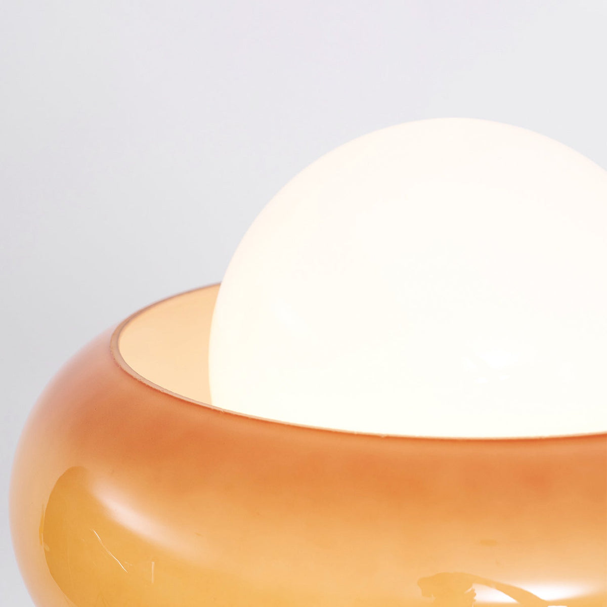 Lampa podłogowa kulista Venerin