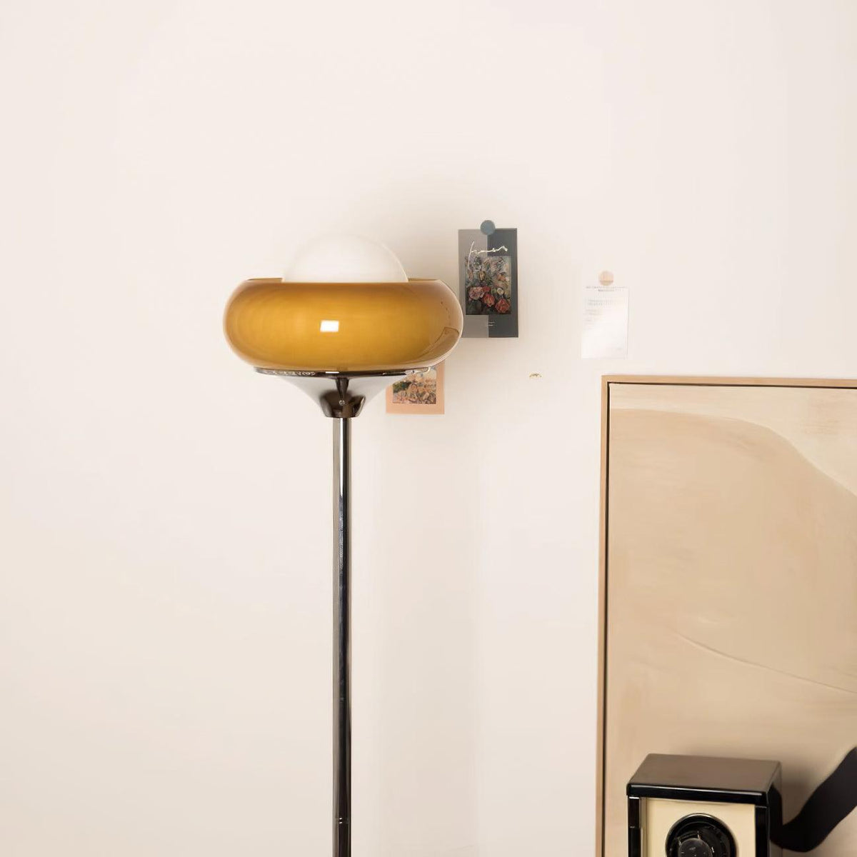 Lampa podłogowa kulista Venerin