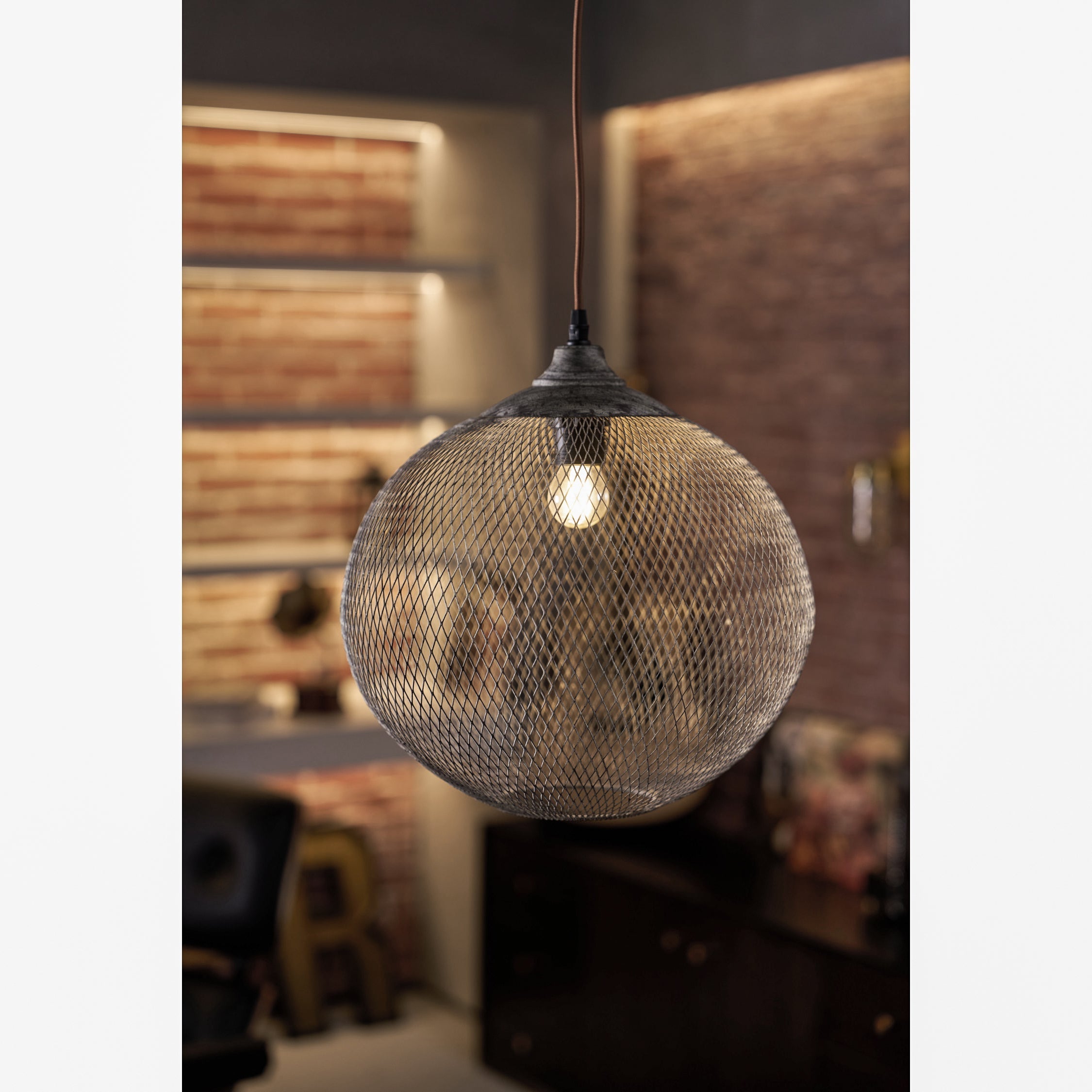 Lampa wisząca kulista Radenok