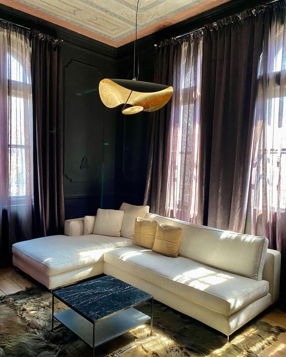 Lampa wisząca minimalistyczna Orool