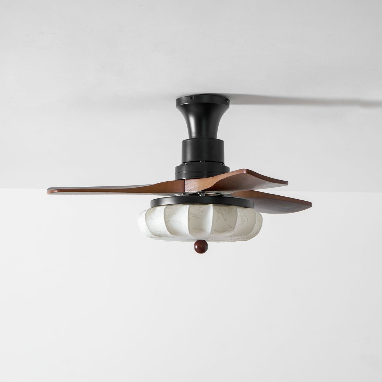 Lampa z wentylatorem sufitowym Sovoma