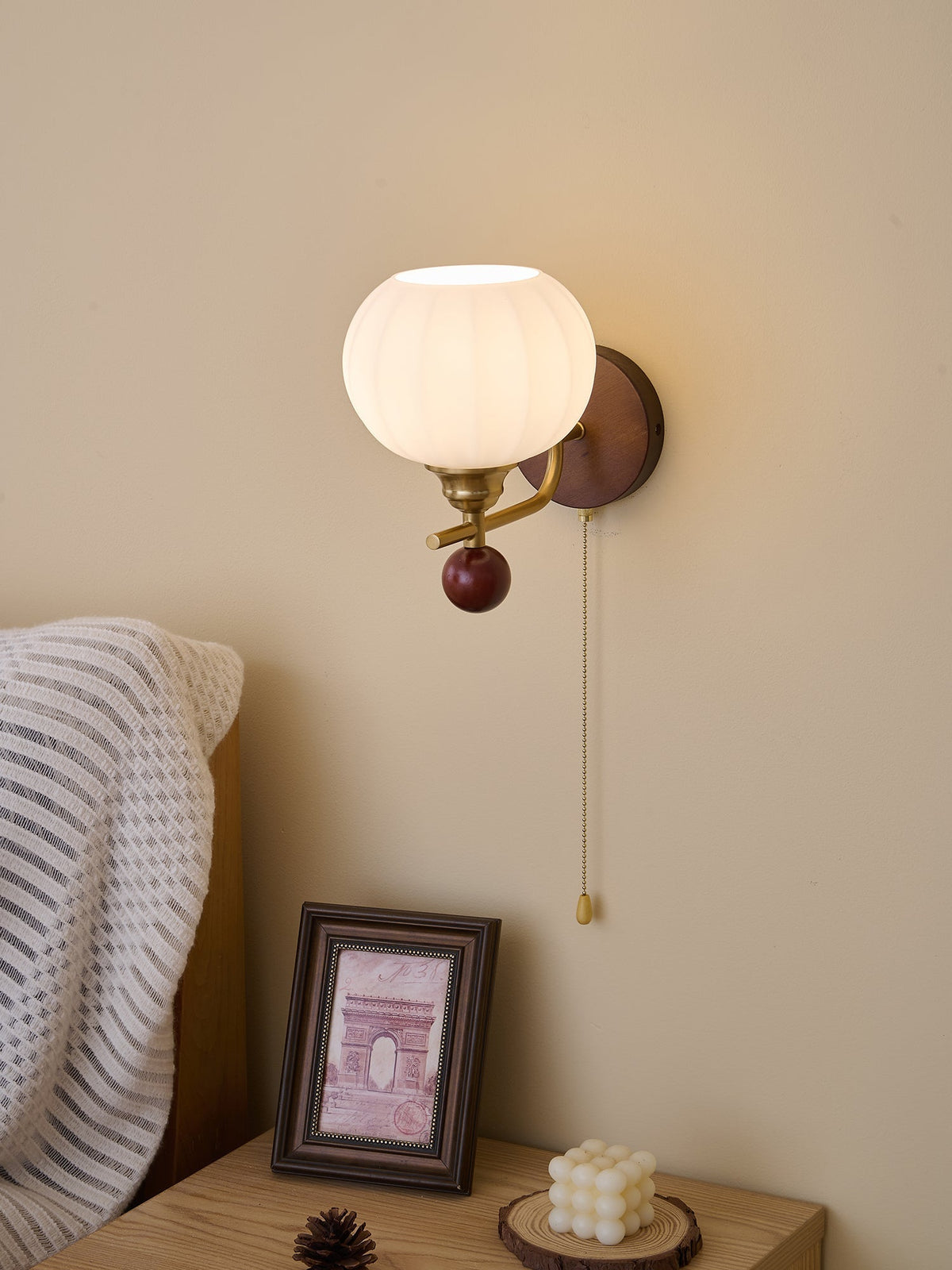 Lumea Crest Wall Lamp – detail 15