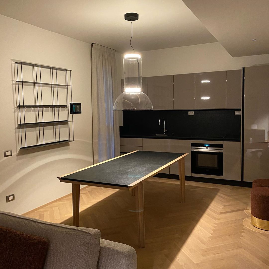 Lampa wisząca minimalistyczna Belvano
