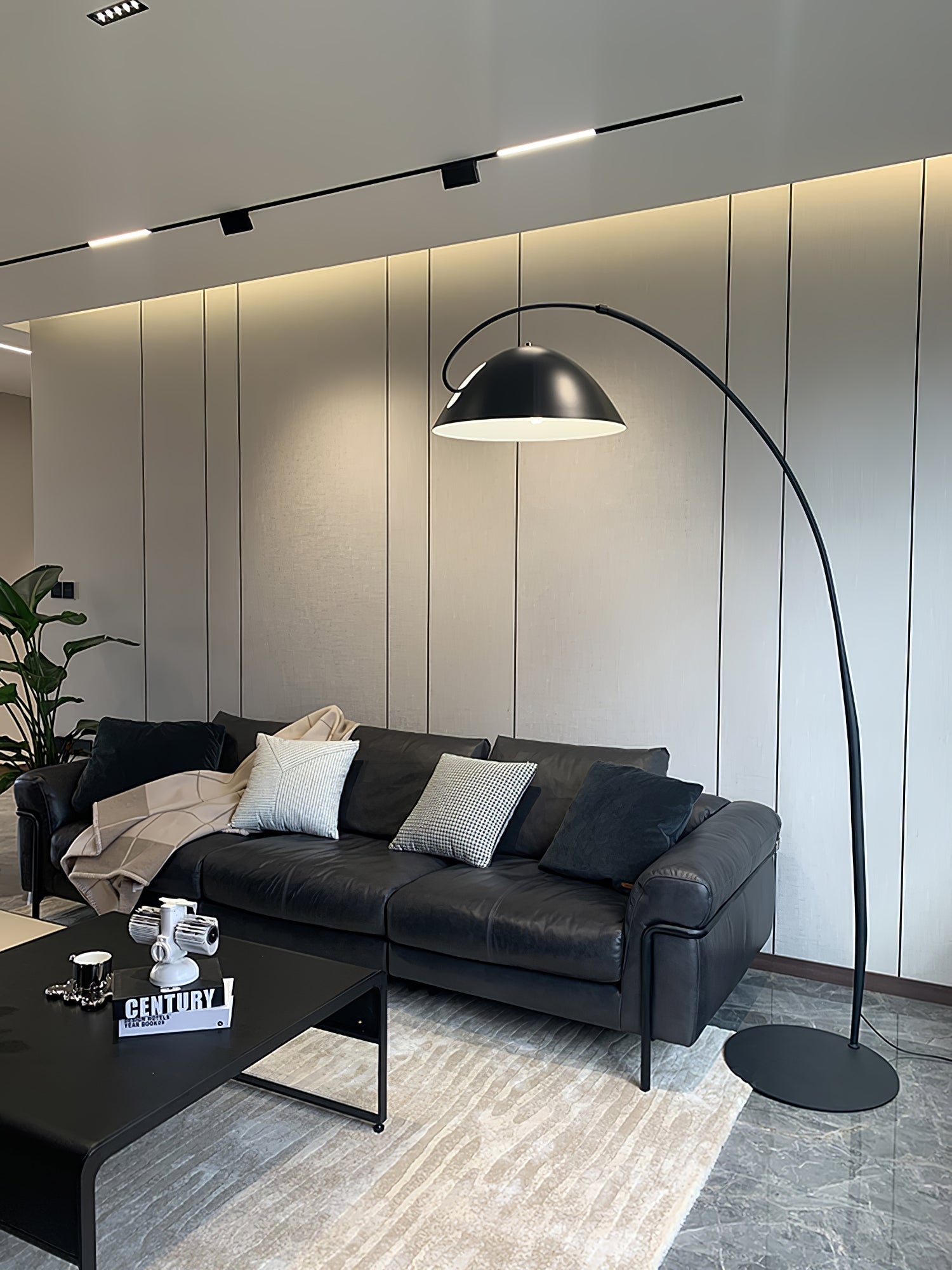 Lampa podłogowa łukowa Stanak