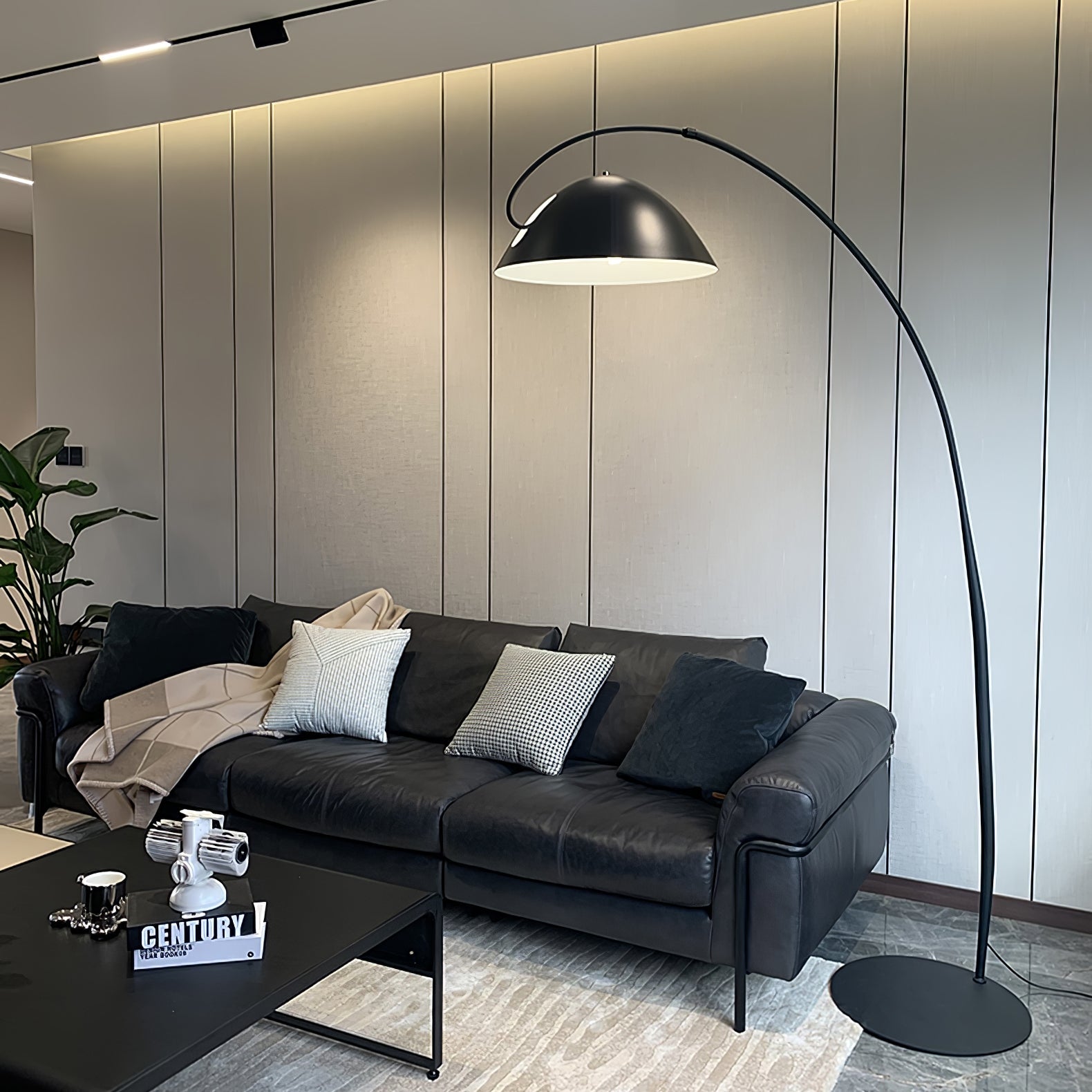Lampa podłogowa łukowa Stanak