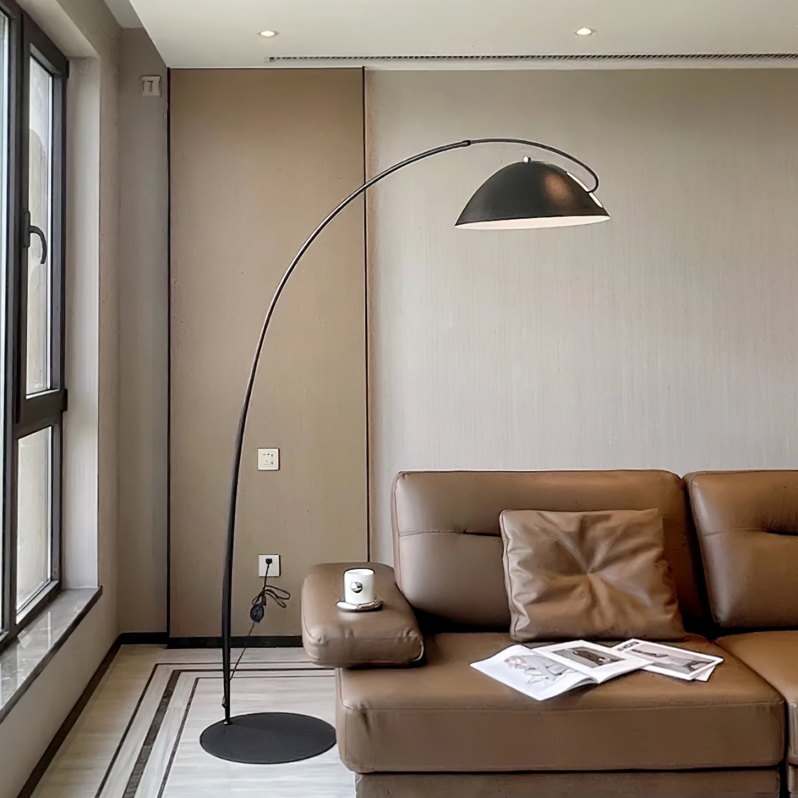 Lampa podłogowa łukowa Stanak
