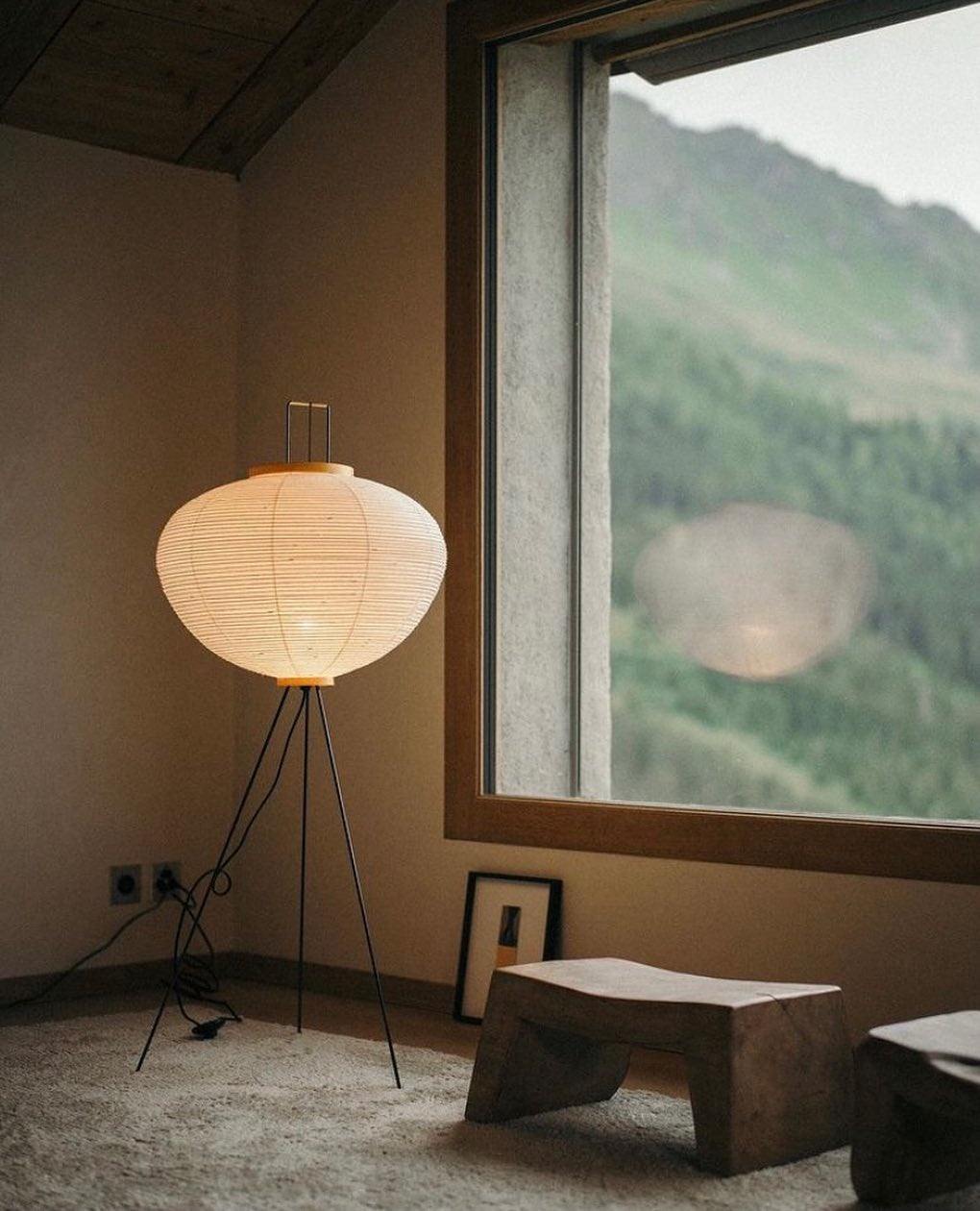 Lampa podłogowa Avel