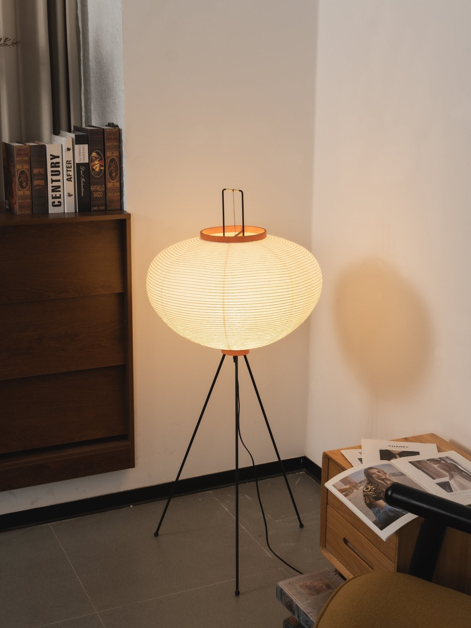 Lampa podłogowa Avel