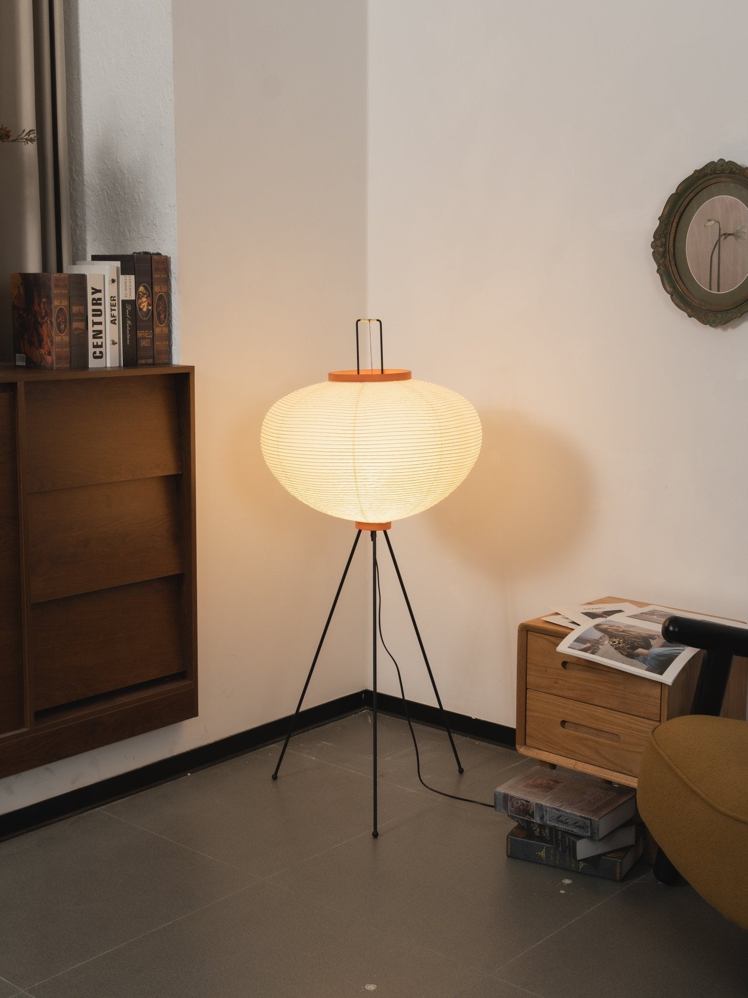 Lampa podłogowa Avel