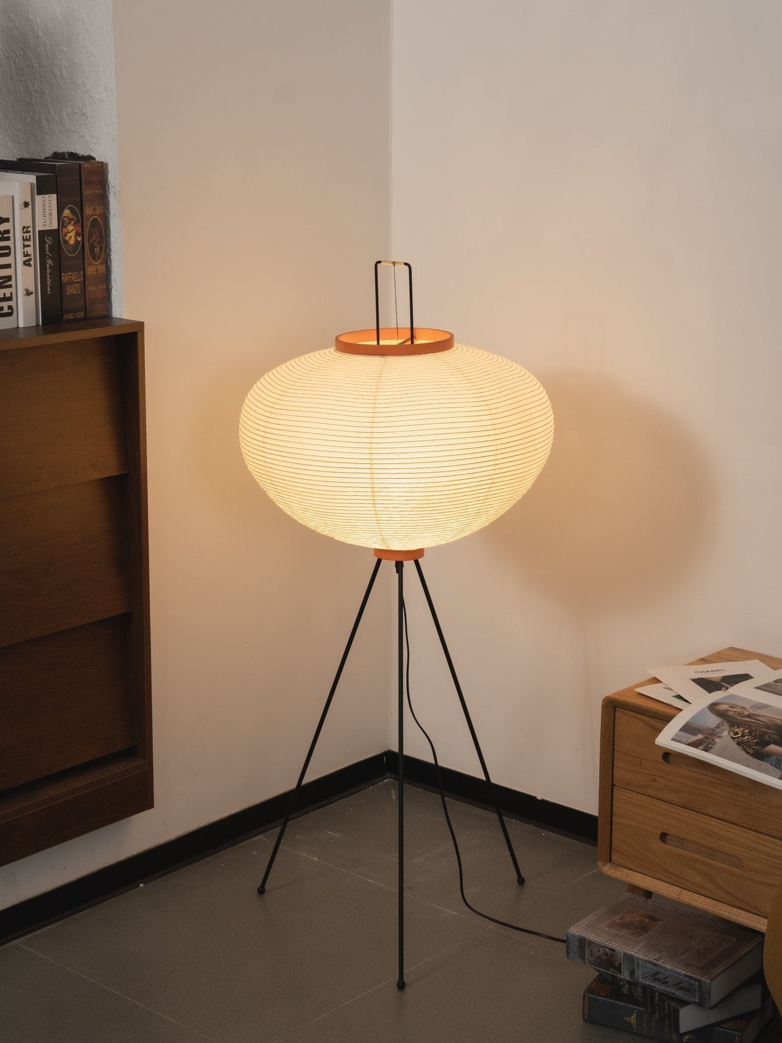 Lampa podłogowa Avel