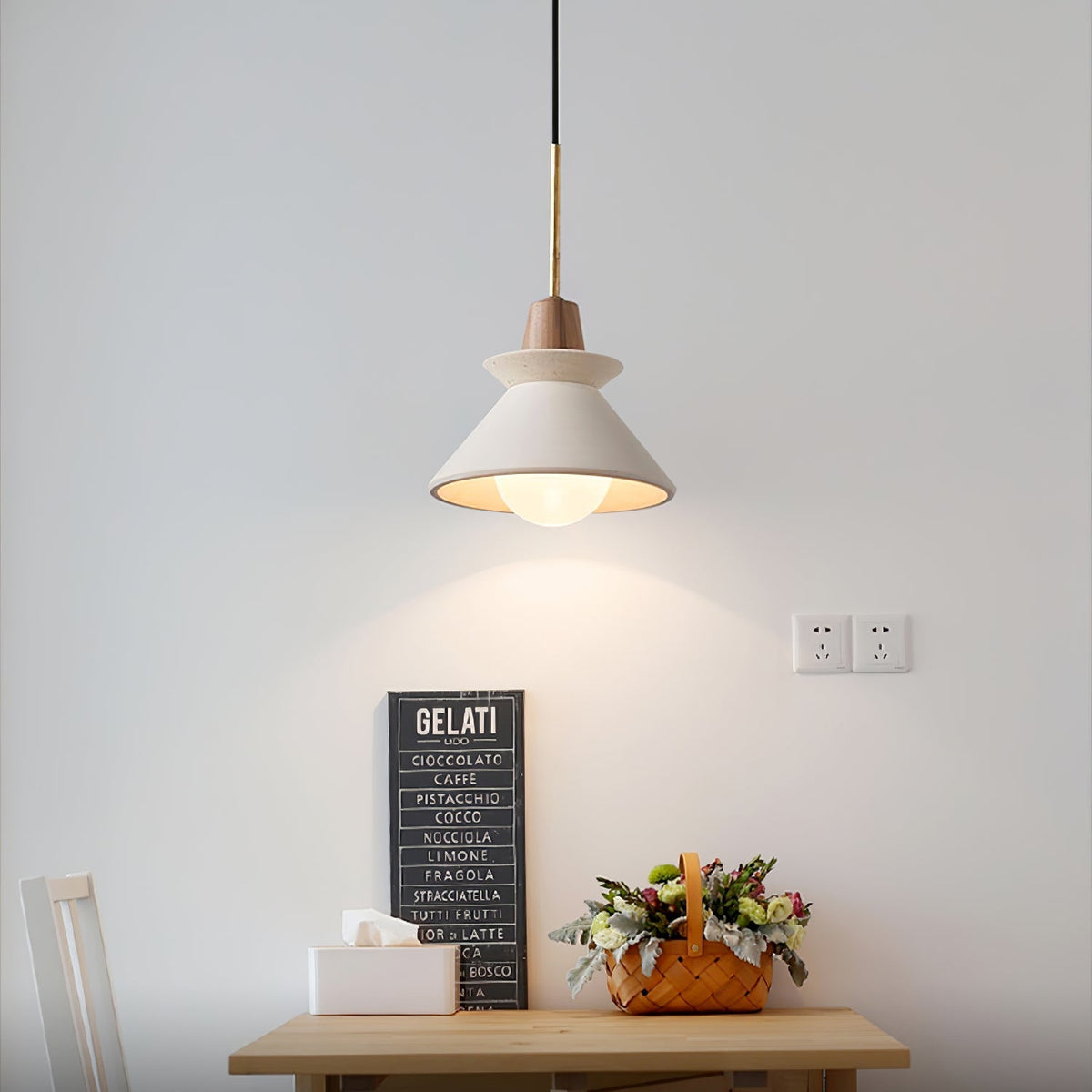 Lampa wisząca stożkowa Radeko