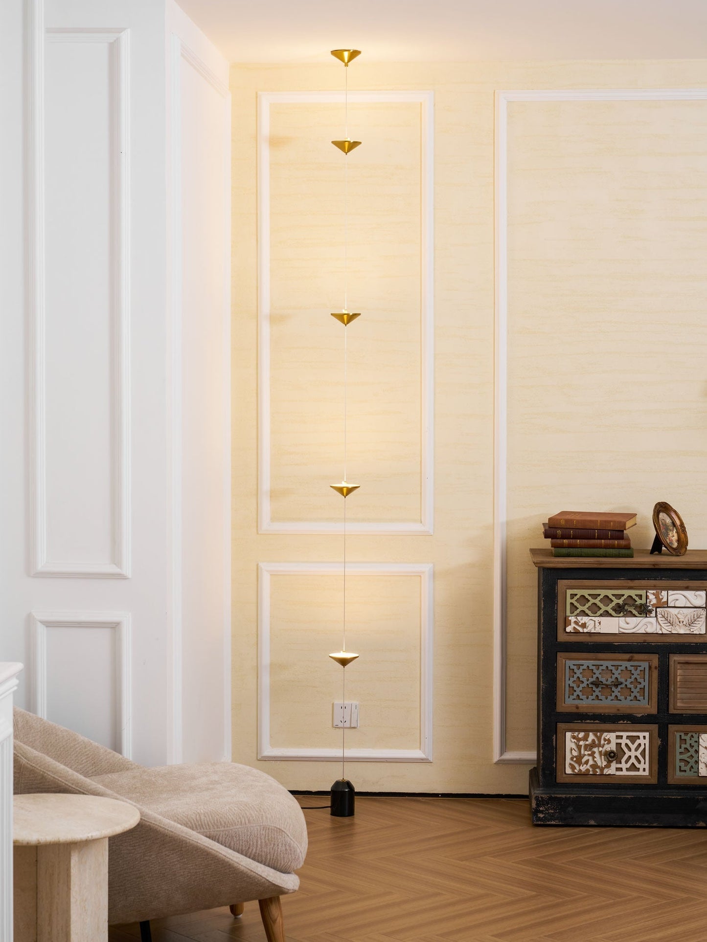 Lampa sufitowa Monoya