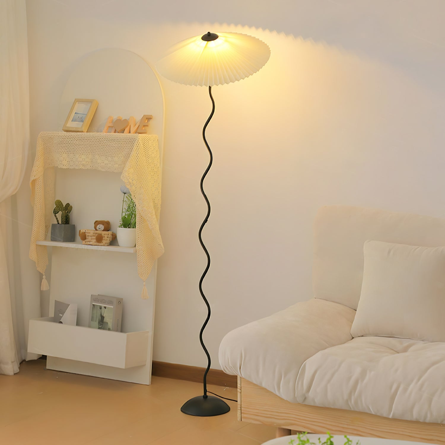 Lampa podłogowa falista Zelko