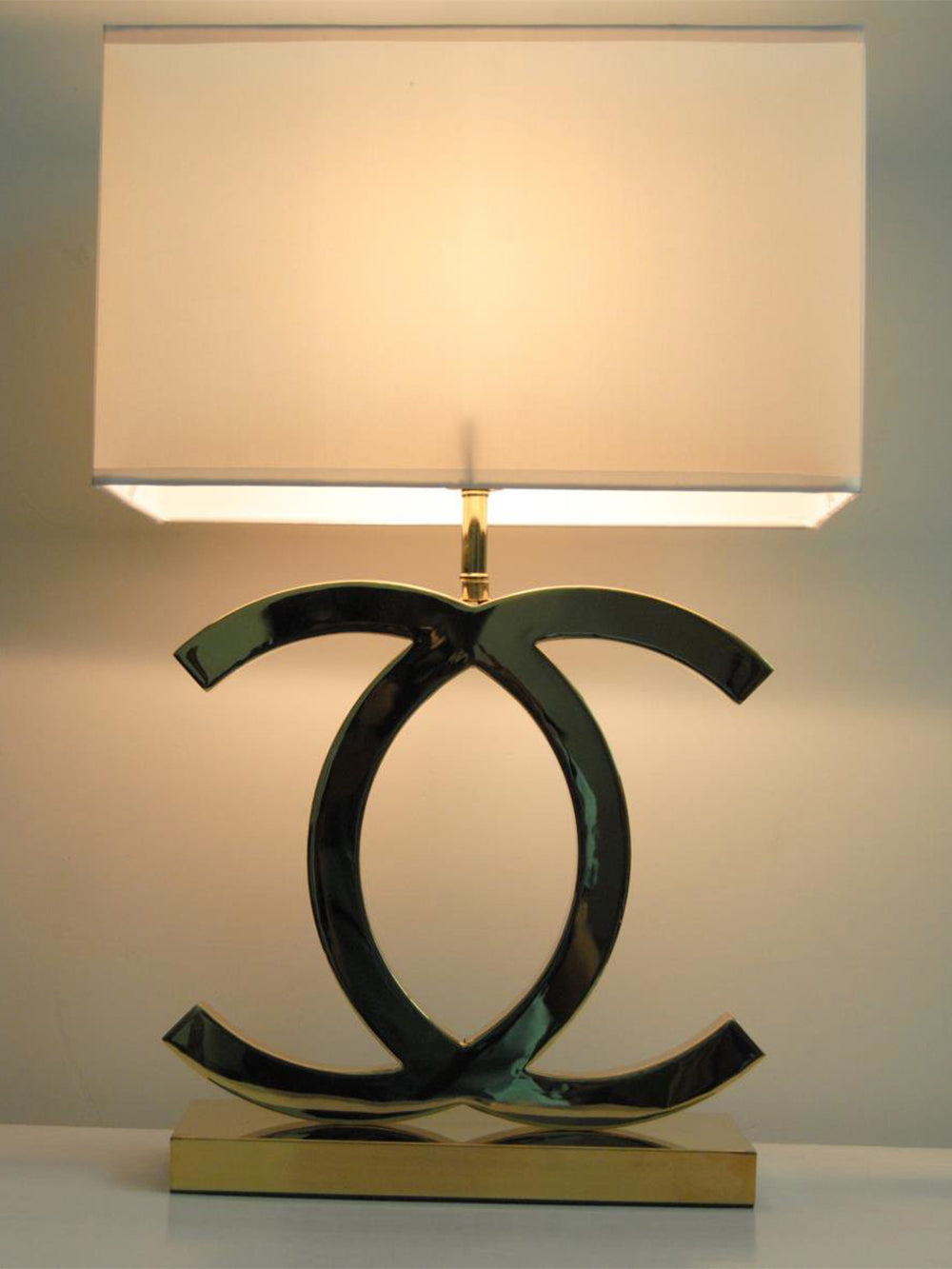 Lampa stołowa Elia