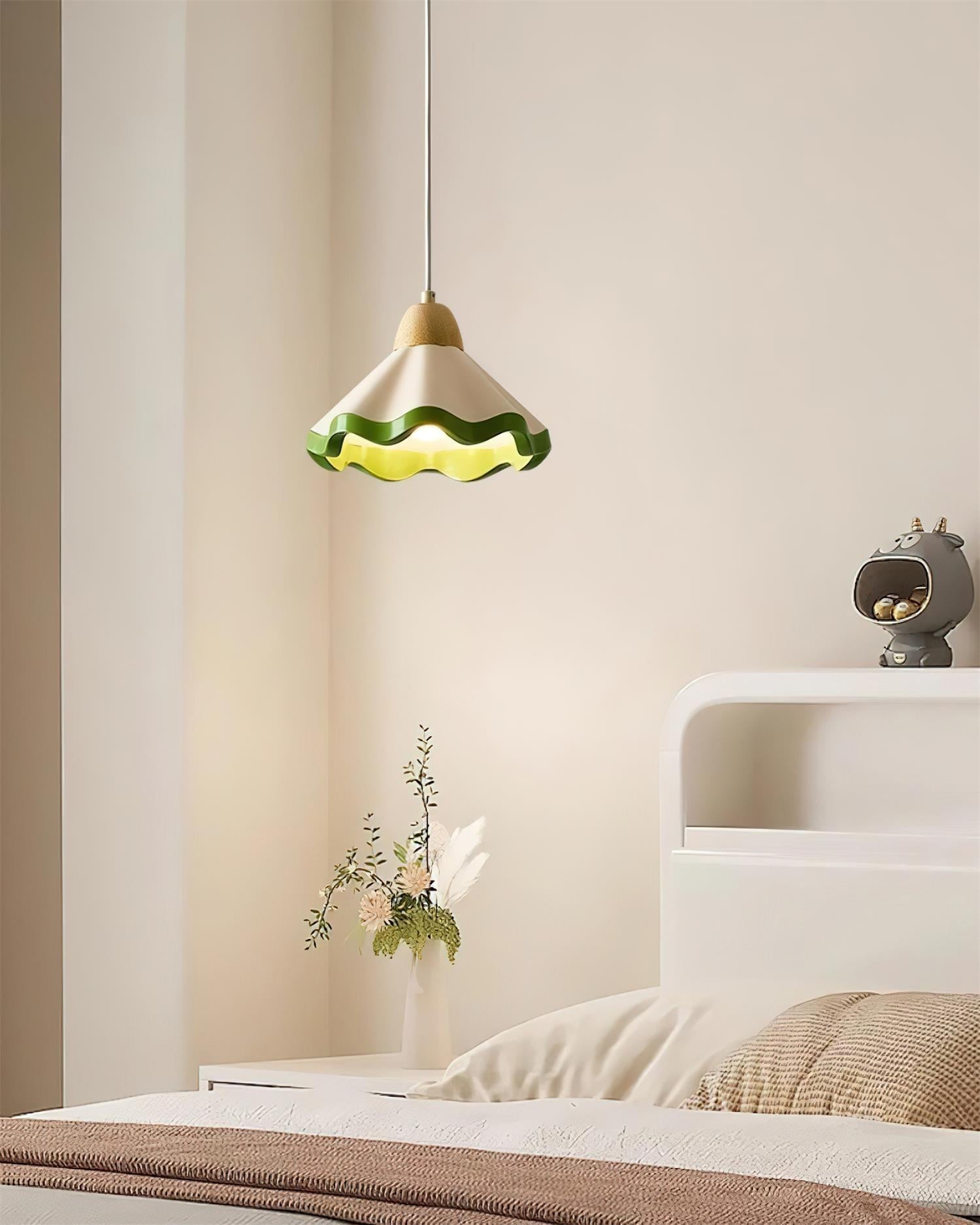 Lampa wisząca falowana Levenel
