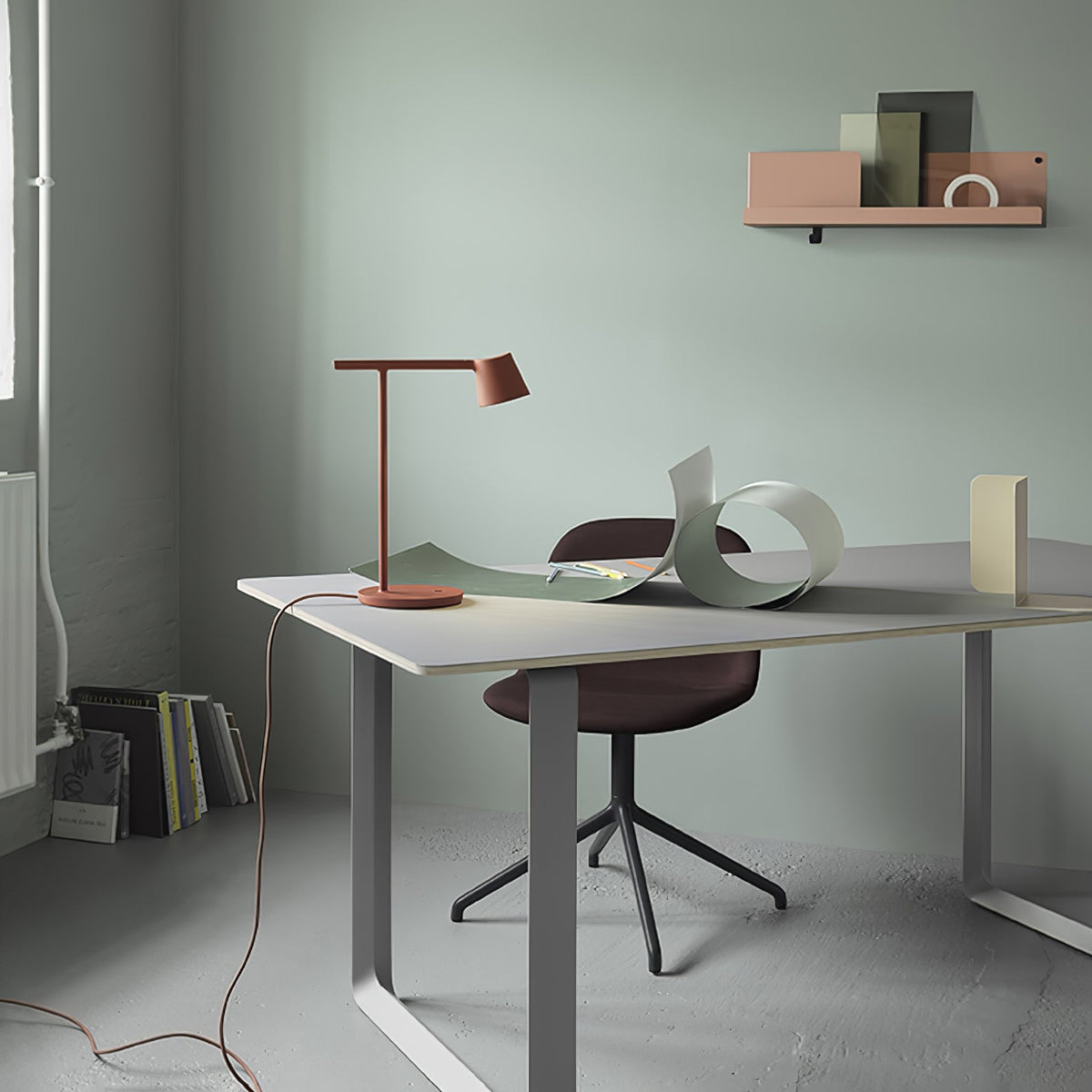 Lampa stołowa minimalistyczna Nadarko