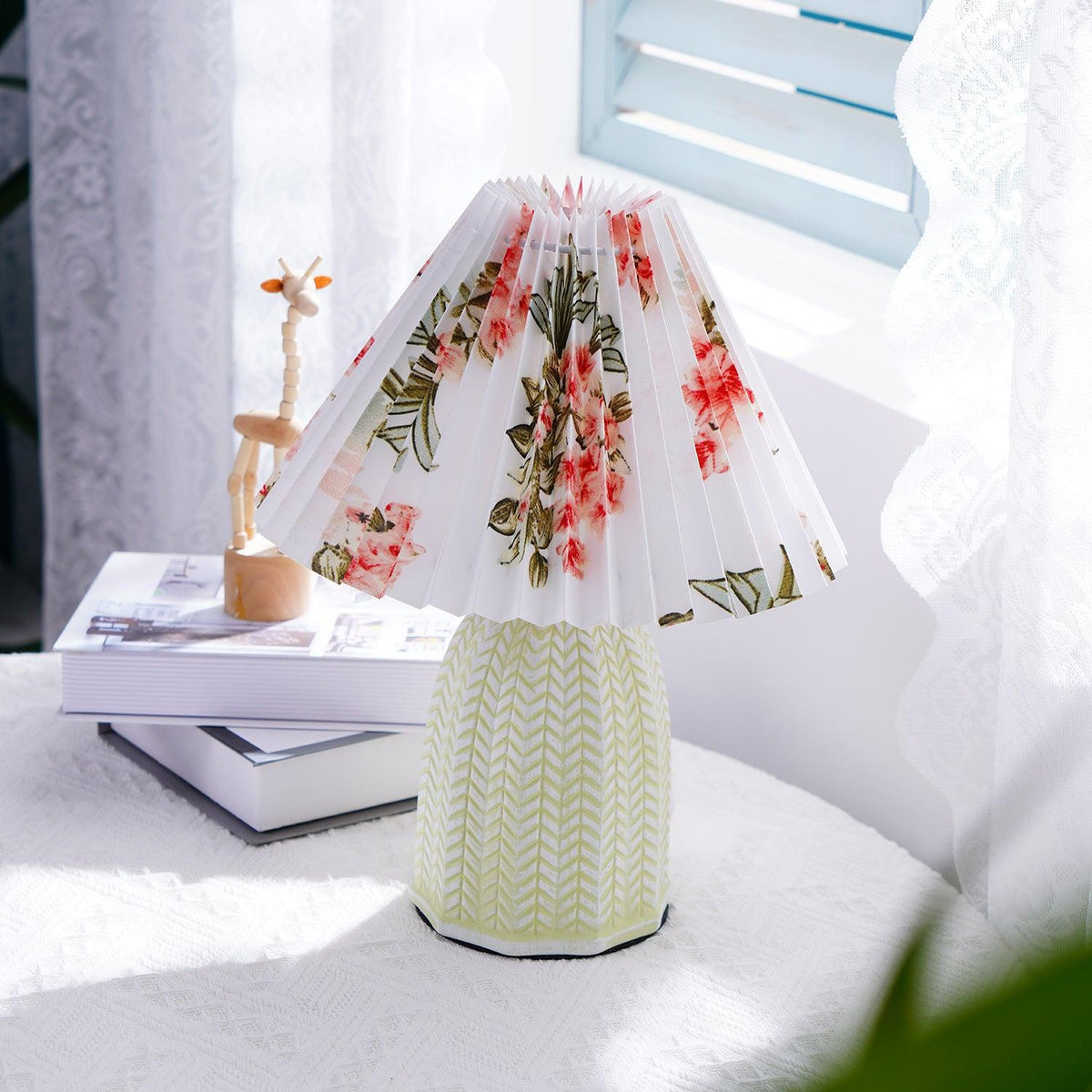 Vintage Pleated Table Lamp – detail 14