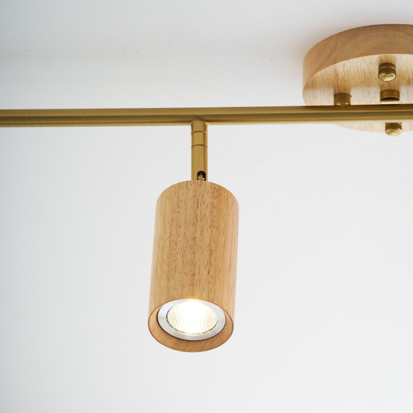 Lampa sufitowa liniowa Tadlo