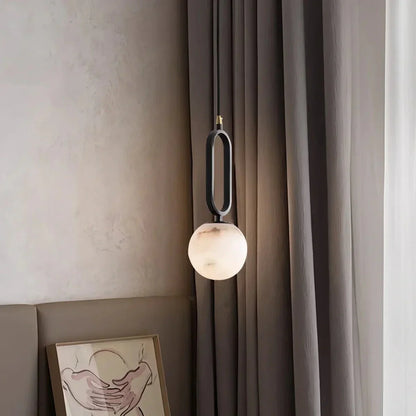 Lampa wisząca Lacose z trawertynu